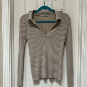 Beautiful silk sweater. By Calandra Size S